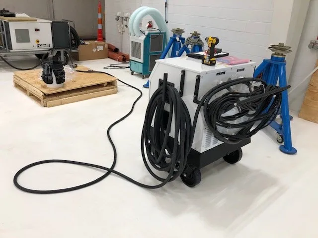 Slide of Flowing Current Electric