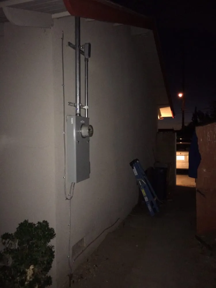 Slide of Flux Electric