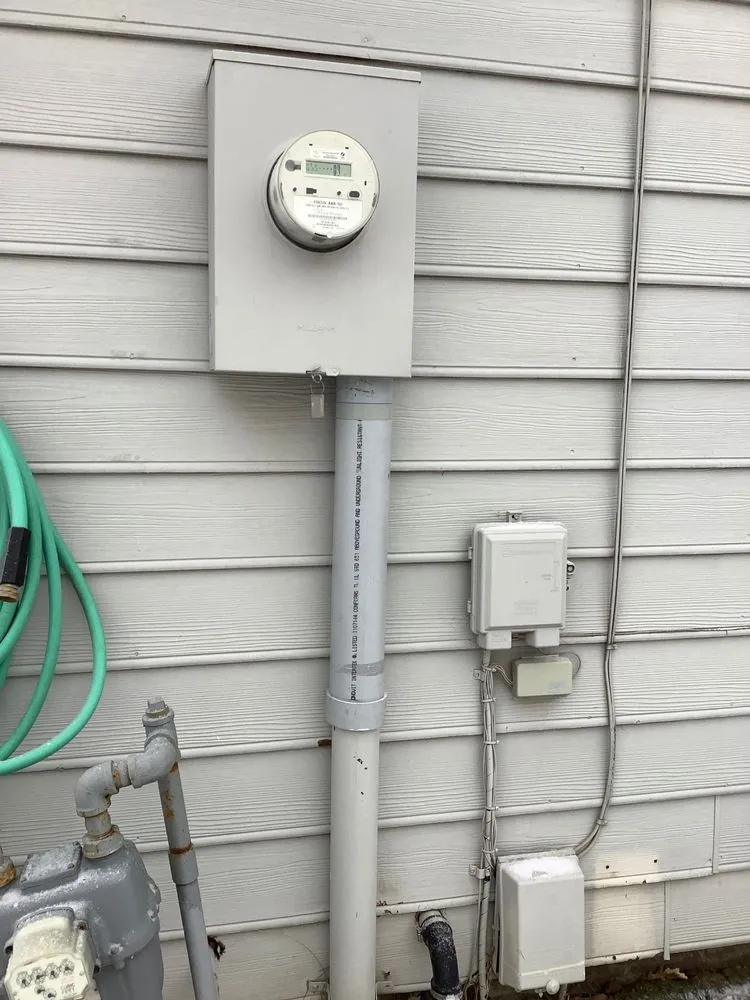 Trusted electrician providing electrical repair in Leon, KS - Flying V Electric