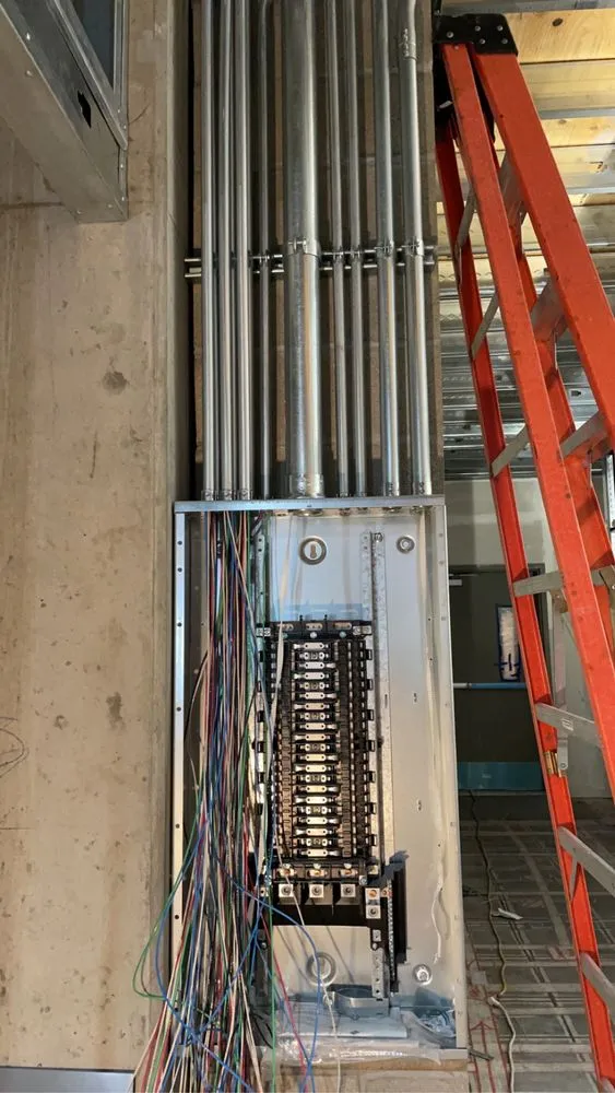 Slide of FMG-Electric