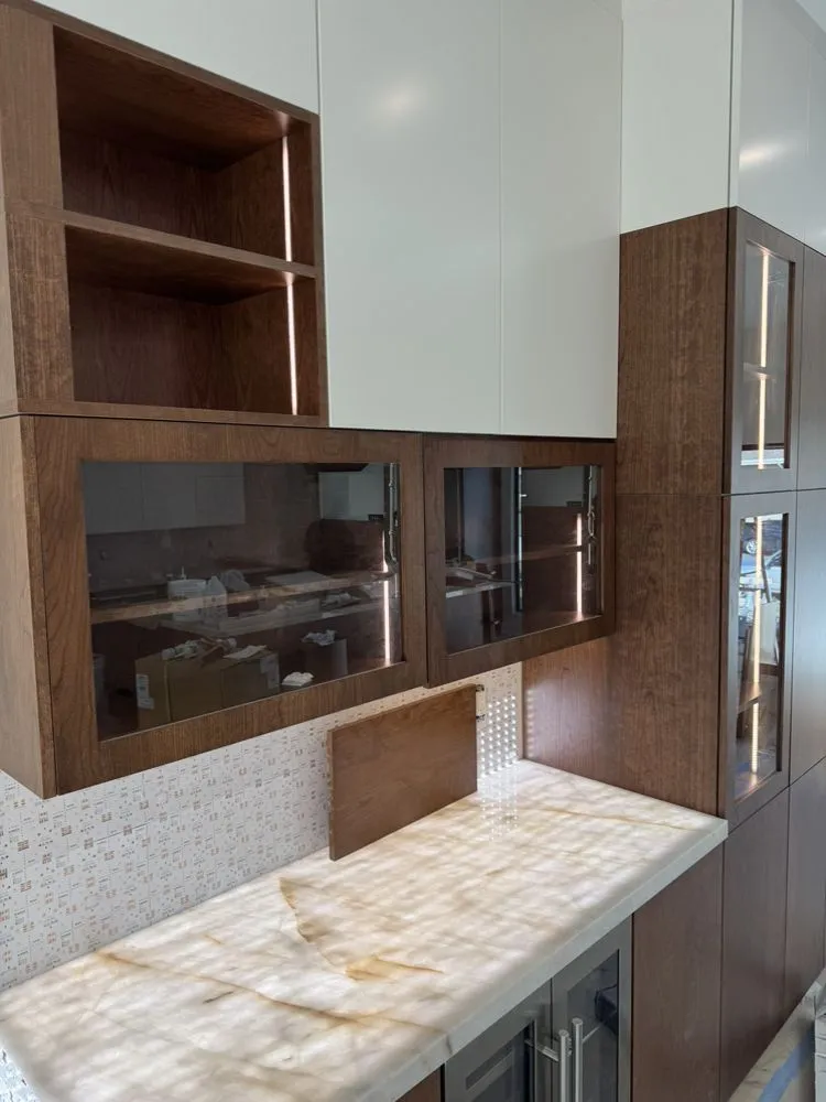 Slide of FMG-Electric