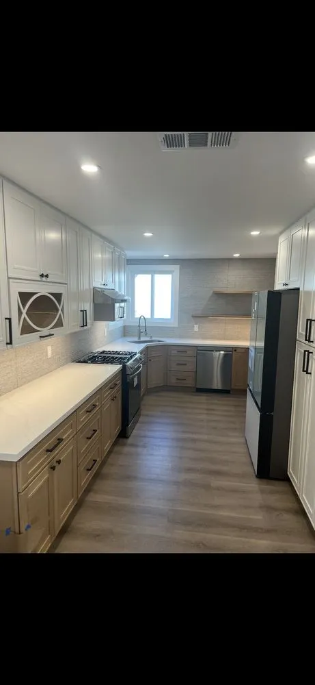 Slide of FMG-Electric