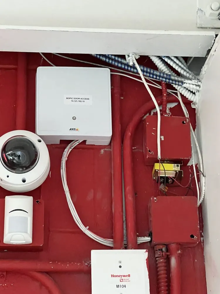 Slide of Fofana Electric