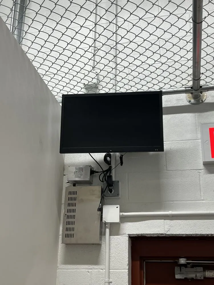 Slide of Fofana Electric