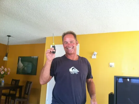 Folkestad Electric Logo