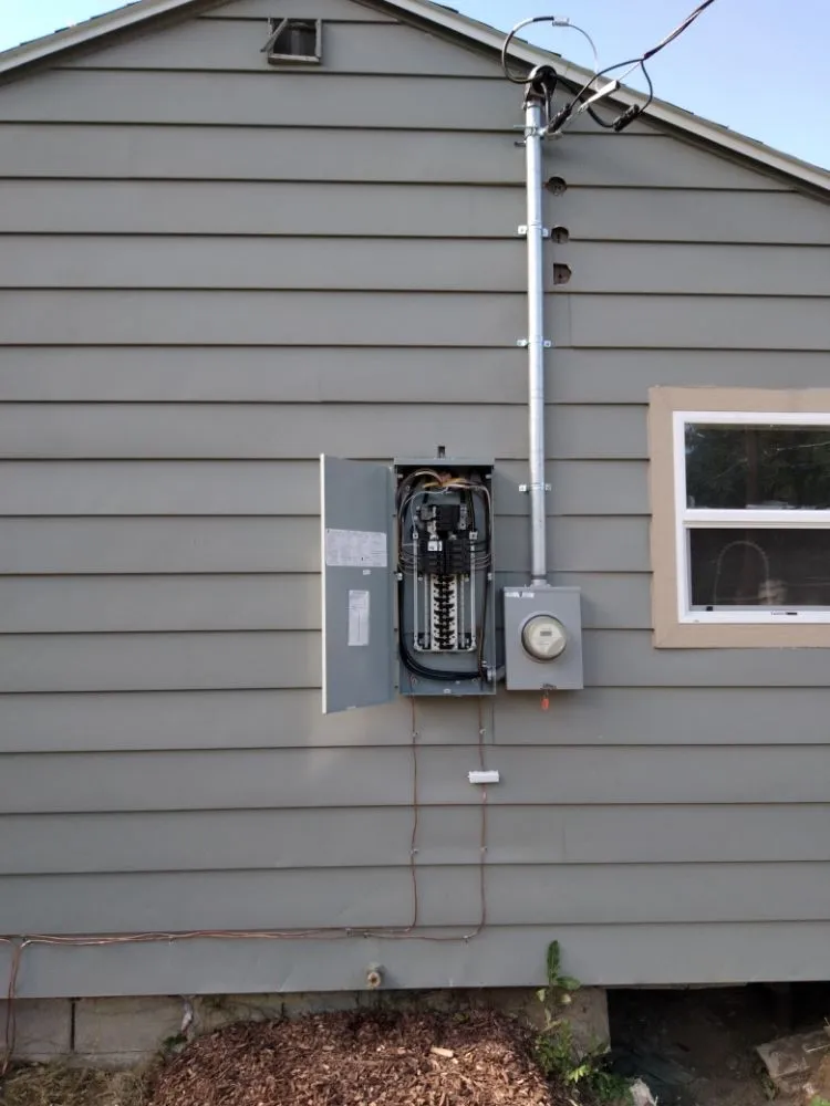 Professional electrical service for homes in outlet and switch repair,  by 