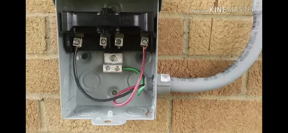 Certified electrician providing circuit breaker repair in Hazard, CA - Force Electrical