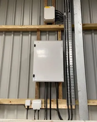 Forelsket Electrical Logo