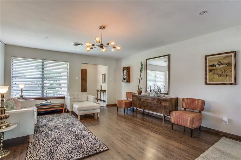 Slide of Foreman Coast Living