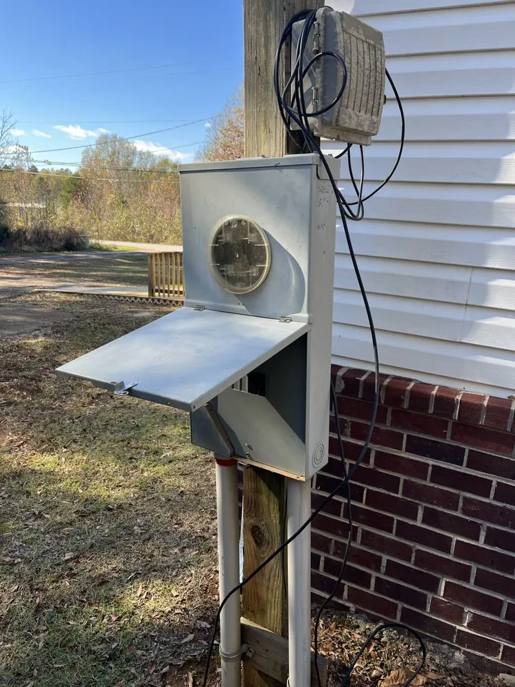 Slide of Foremost Construction