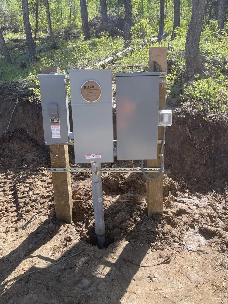 Expert electrician providing wiring installation in , 