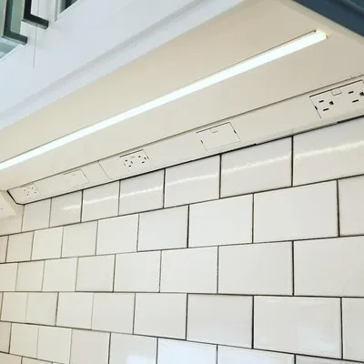 Formation Master Electrician Logo