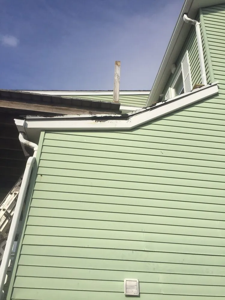 Licensed electrician providing wiring installation in Mat, MA - Fos Electric Services