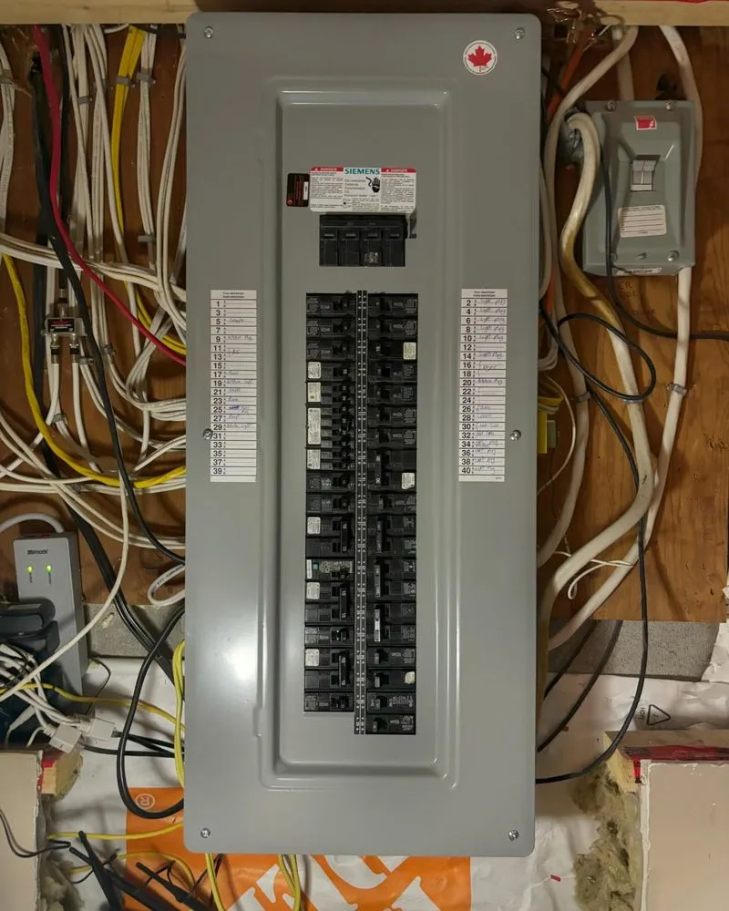 Slide of Fossil Creek Emergency Electrician