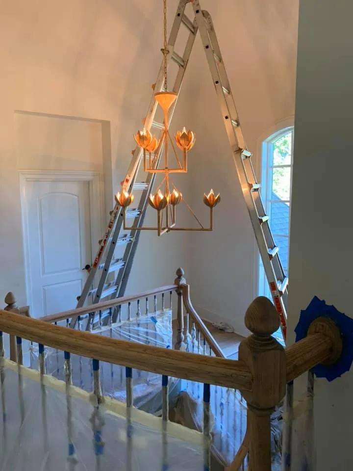 Reliable electrician providing wiring installation in , 