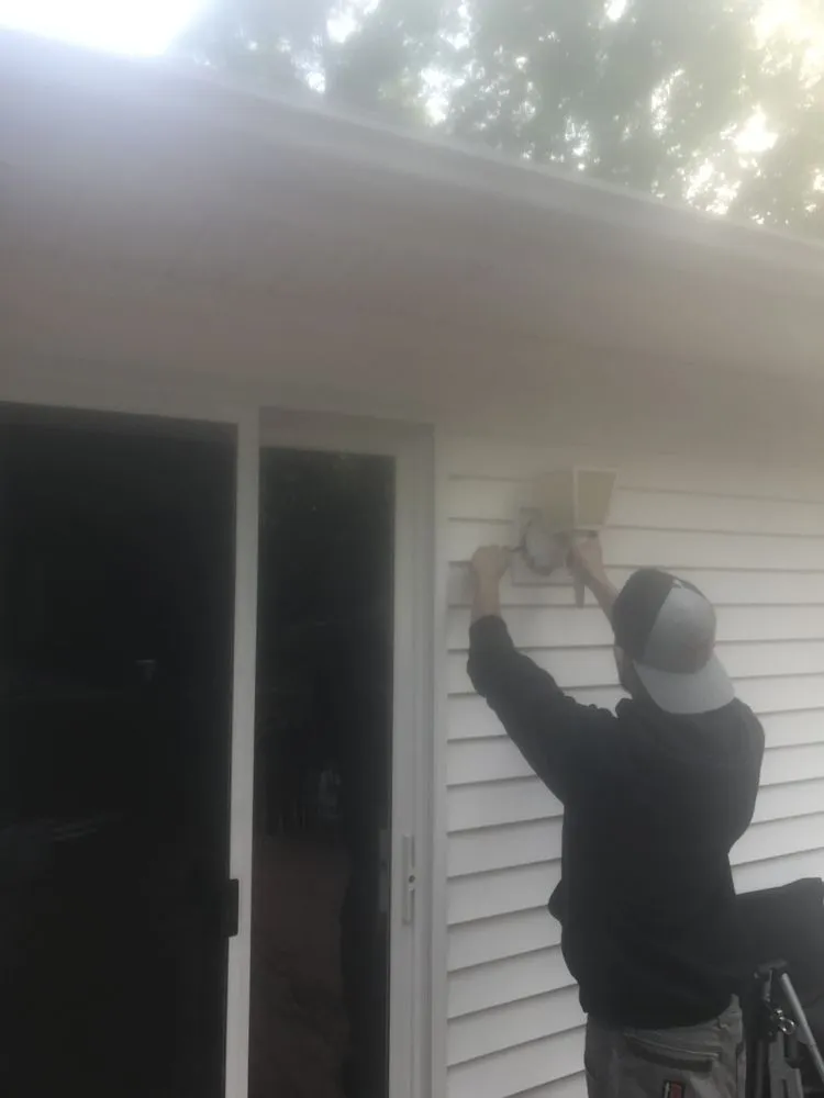 Slide of Fountain Electric & Services