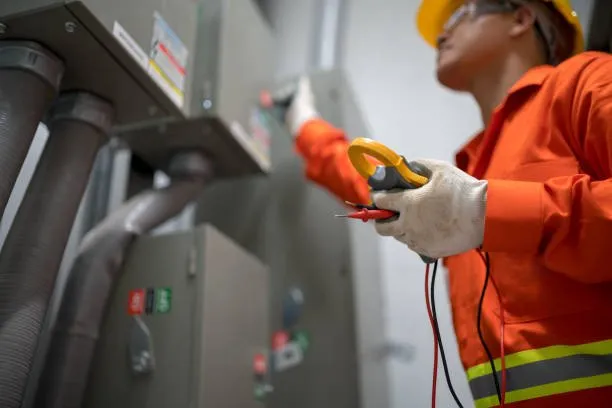 Slide of Four Corners Electric