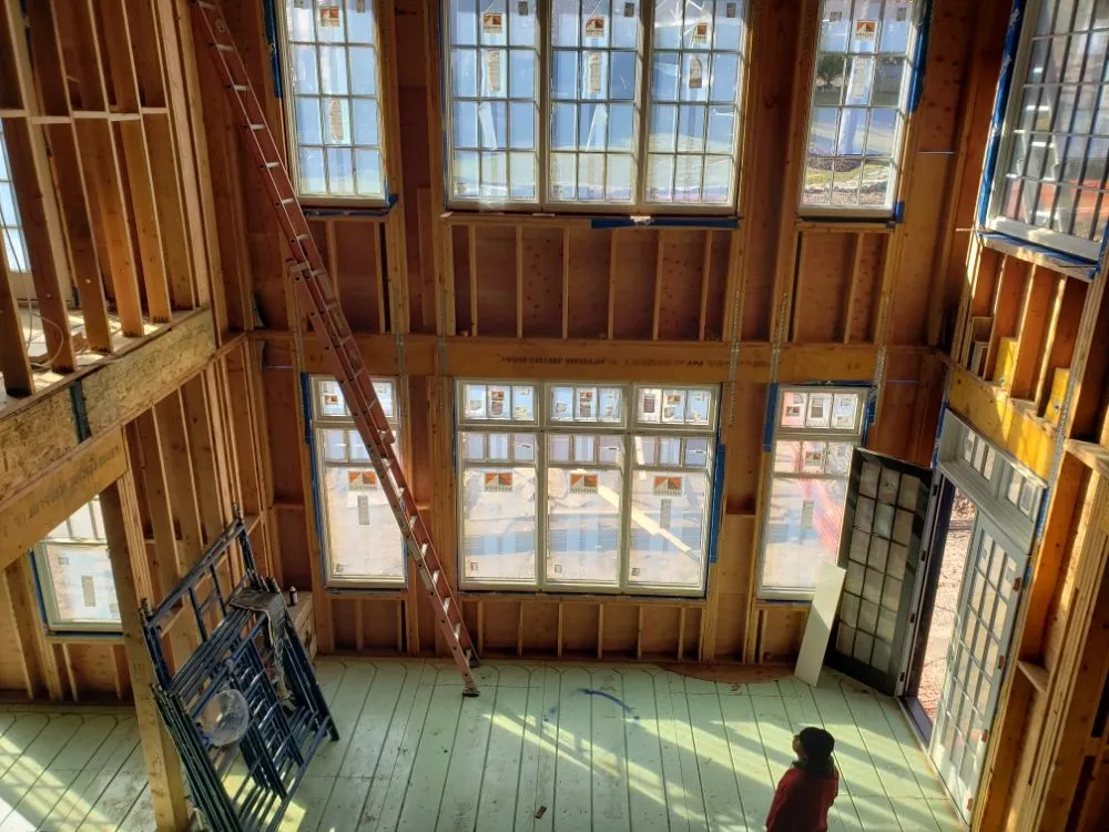 Slide of Four Seasons Electric Corp