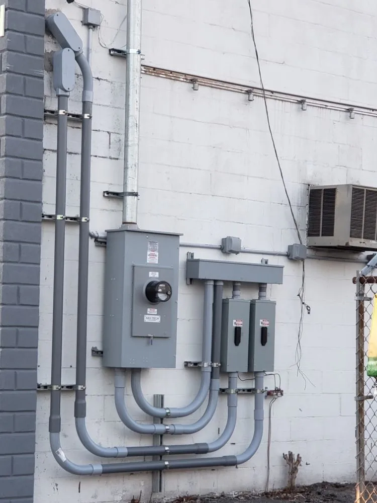 Slide of Four Seasons Electric Corp