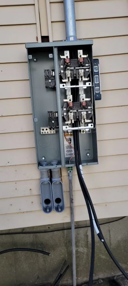 Slide of Four Seasons Maintenance