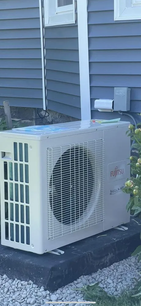 Slide of Four Seasons Mechanical