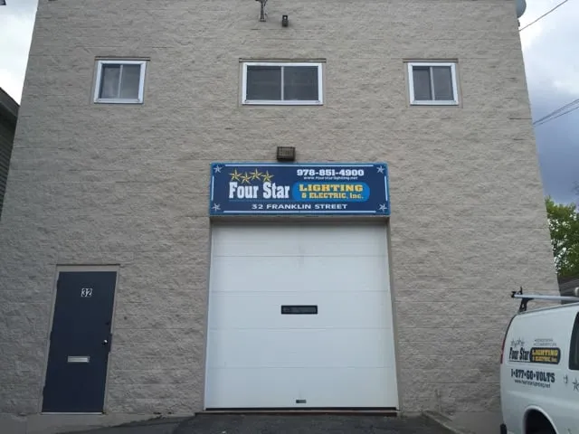 Slide of Four Star Lighting & Electrical