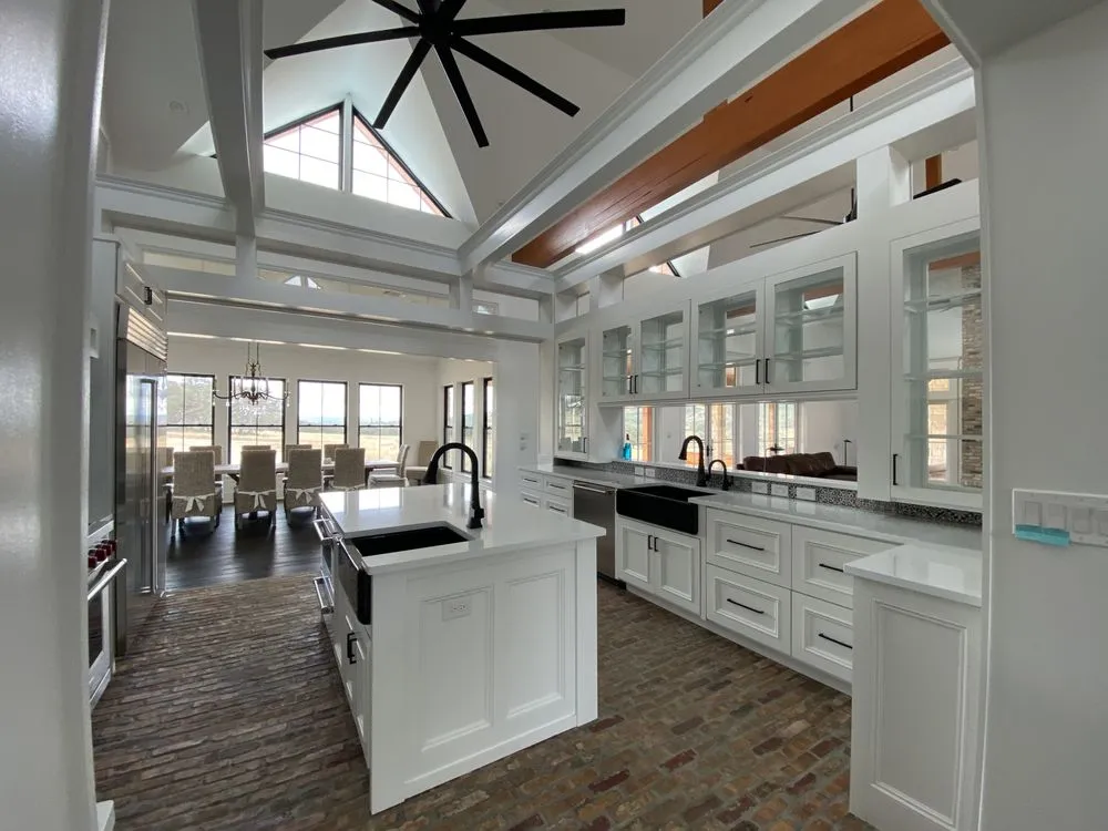 Professional emergency electrical service experts serving Bandera, TX - Four Strokes Painting