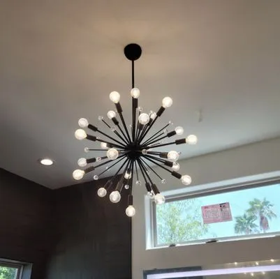 Four Walls Electric Logo