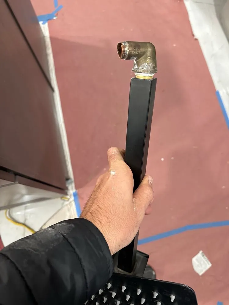 Slide of Fourtech Service