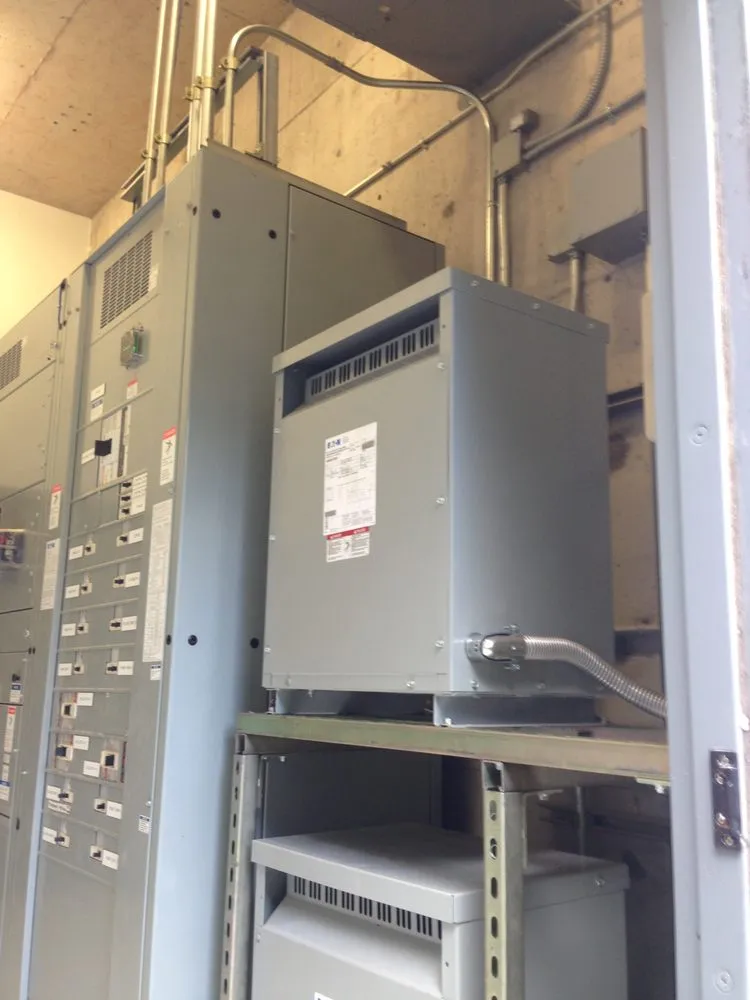 Slide of Fox Electric