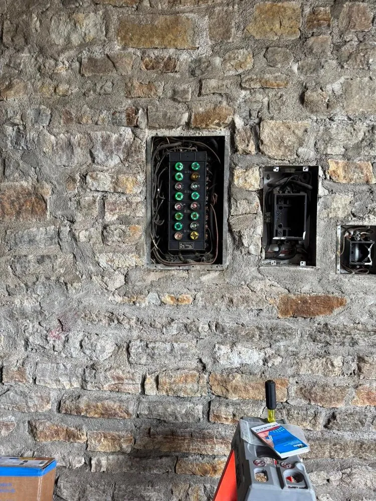 Slide of Fox Electric Service