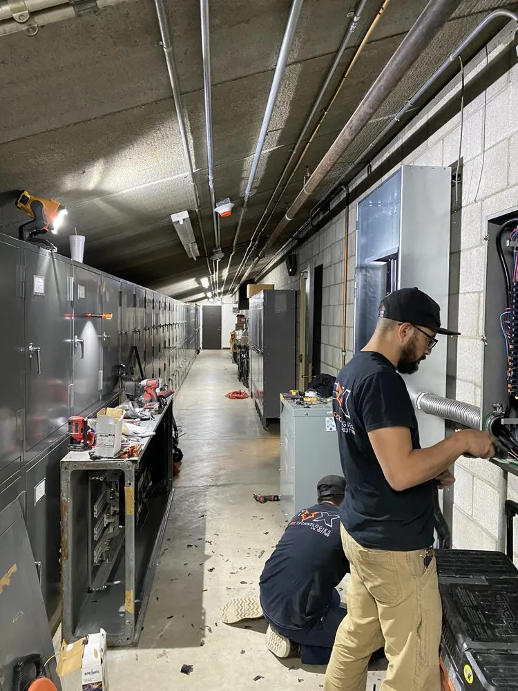 Slide of Fox Electric Technologies