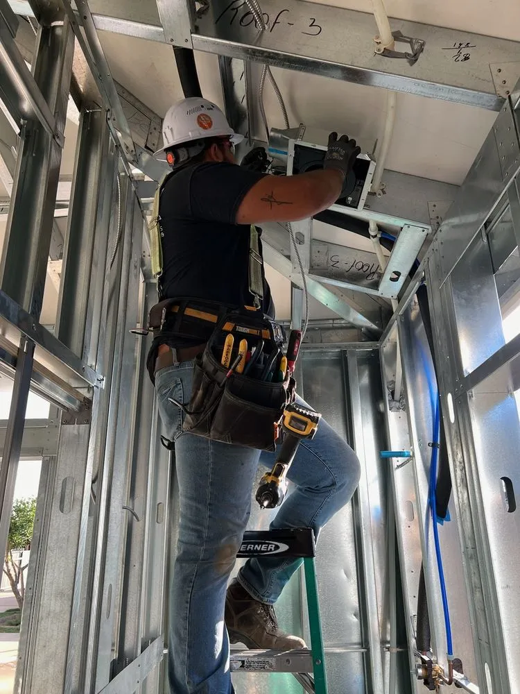 Slide of Fox Electric Technologies