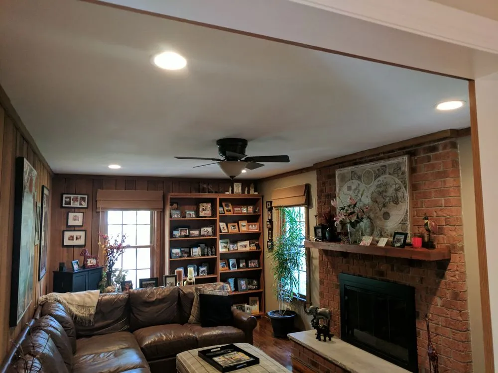 Slide of Fox Electrical Solutions