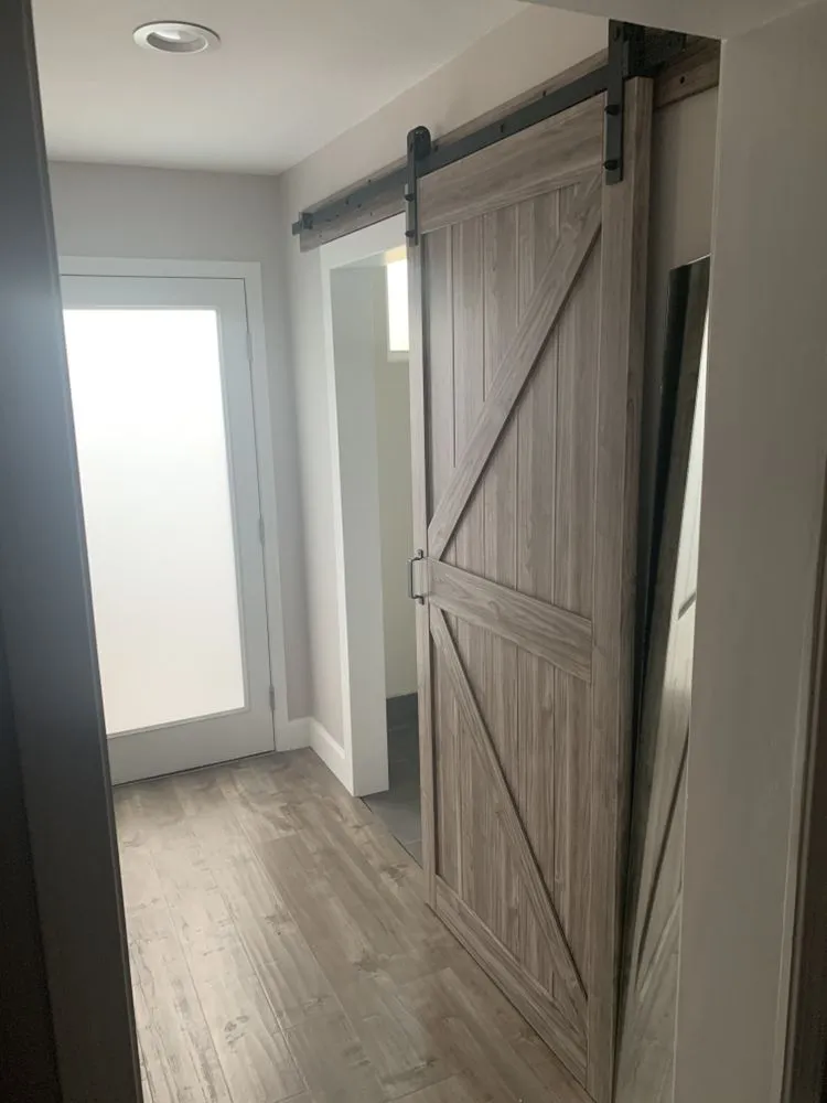 Trusted emergency electrical service service in ,  - Fox Renovations