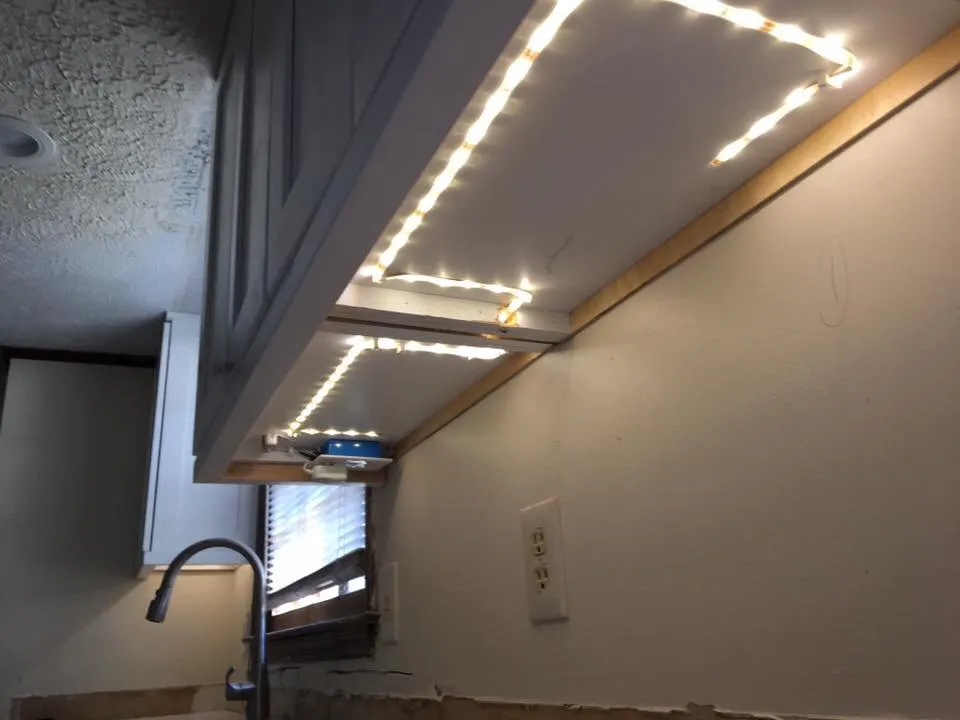 Slide of Fraga Electrical