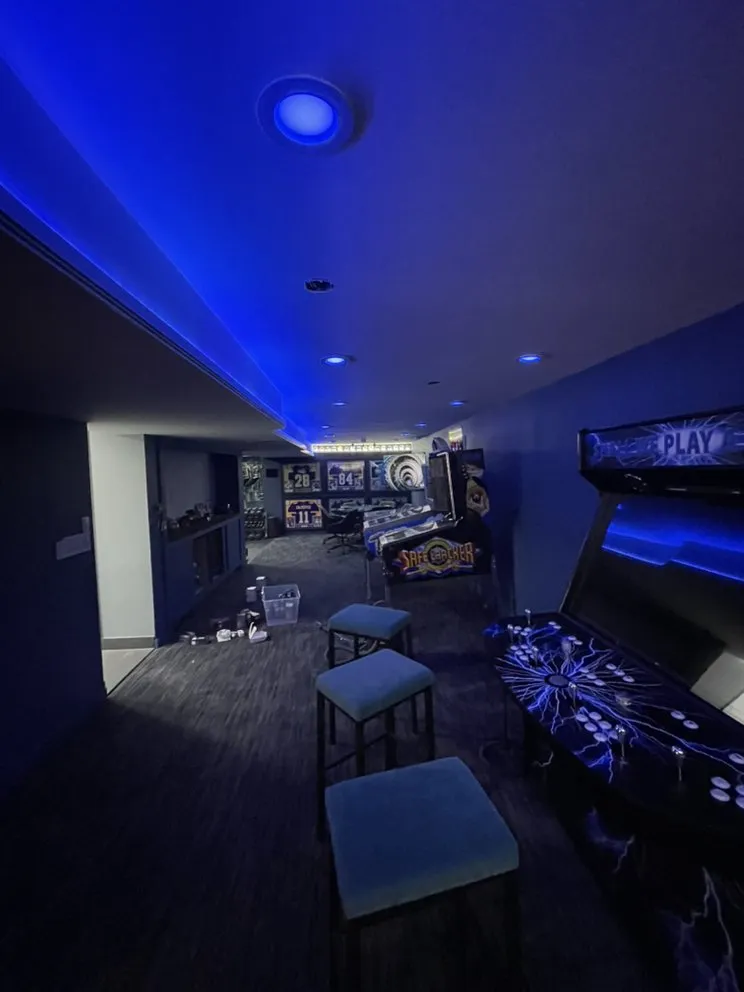 Expert electrical repair experts serving ,  - Francis Electrical Service