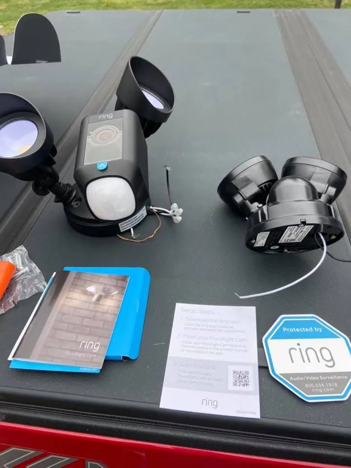 Licensed circuit breaker repair experts serving ,  - Francisco Paulino Electrician