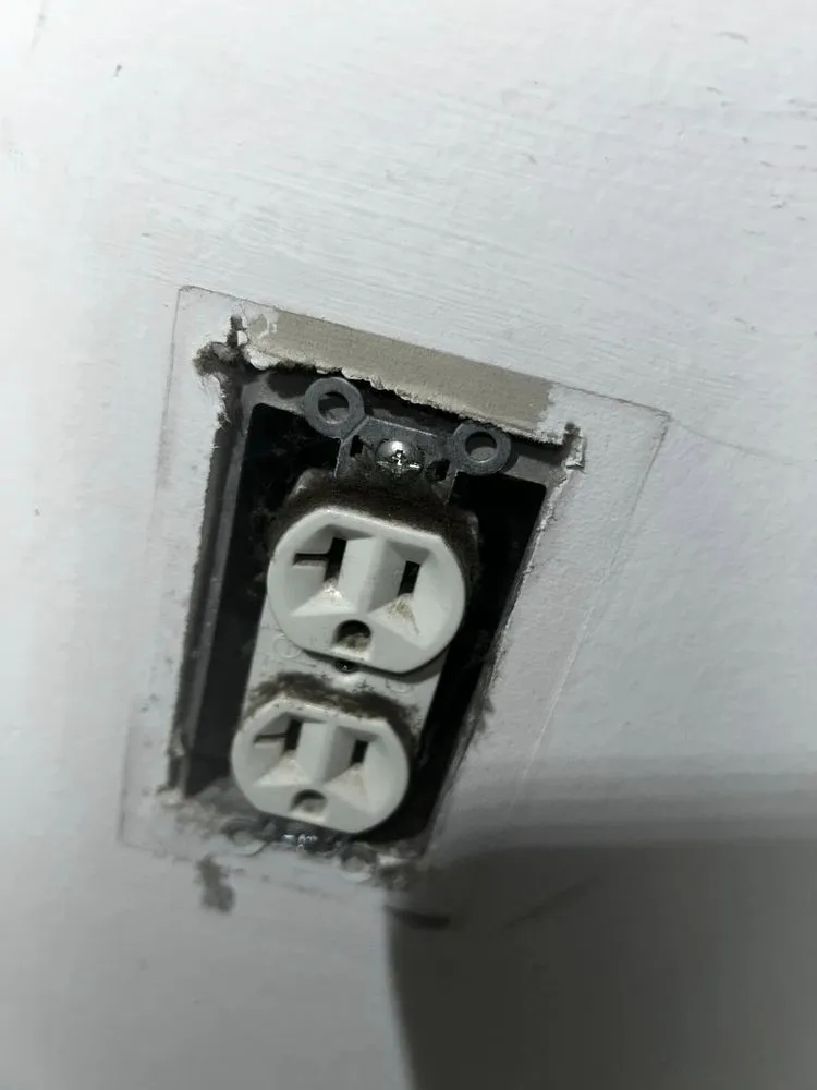 Slide of Francisco Paulino Electrician