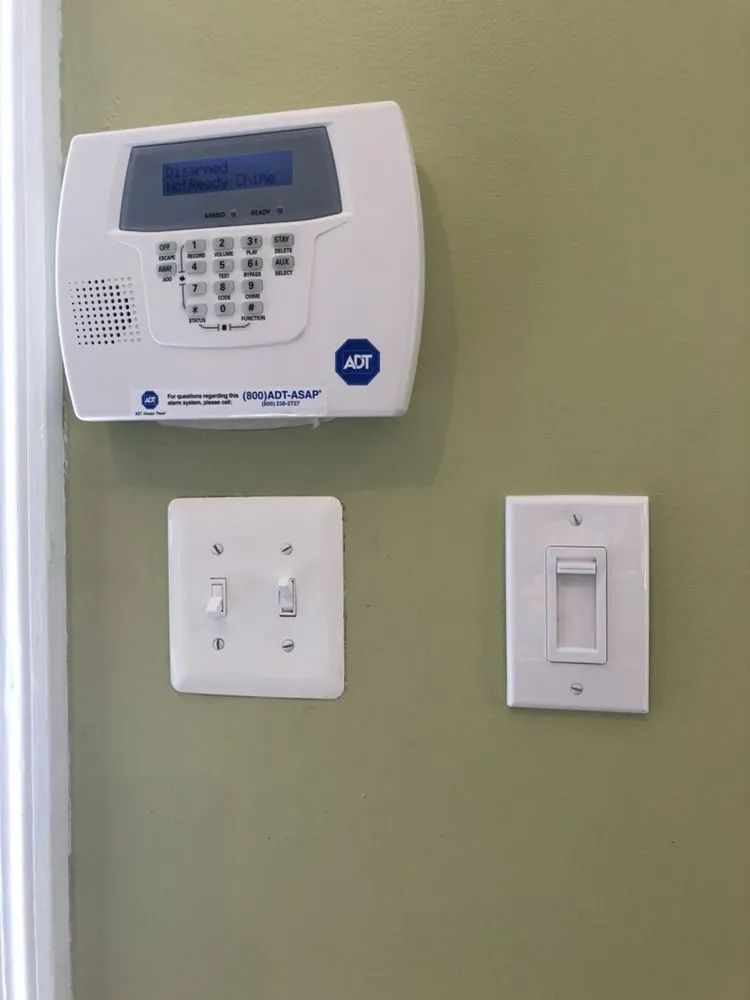 Affordable circuit breaker repair in Essington, PA by Francolini & Sons Electric