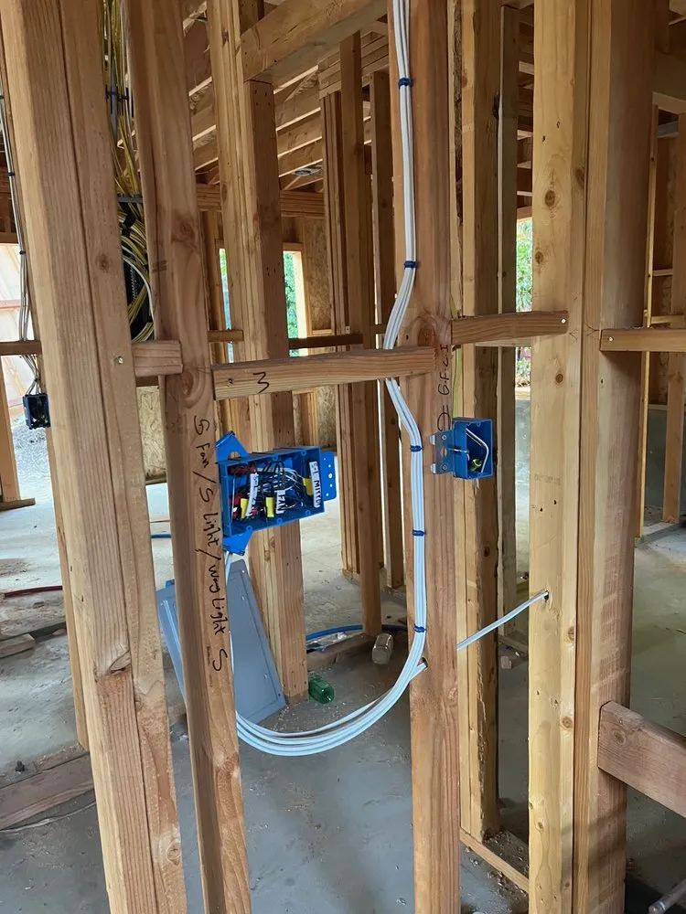 Slide of Franco's Electrical Services