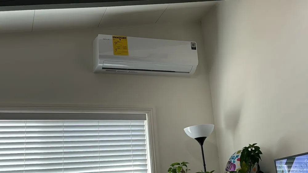 Emergency outlet and switch repair in ,  by Franco's Electrical Services