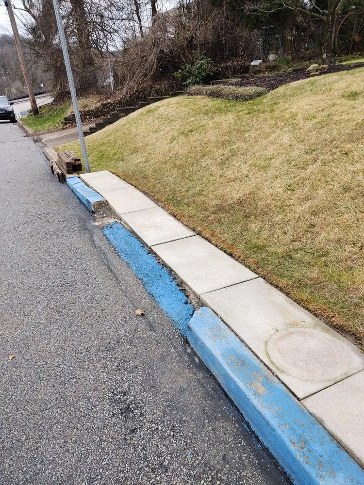 Professional electrician providing wiring installation in , 