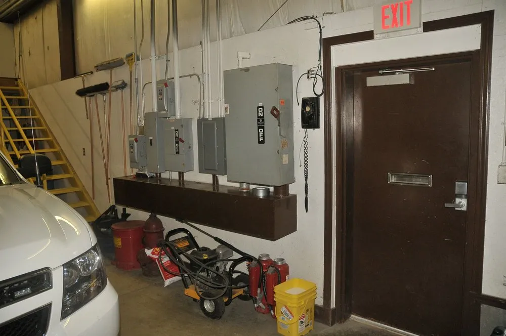 Slide of Frank Wilson Electric