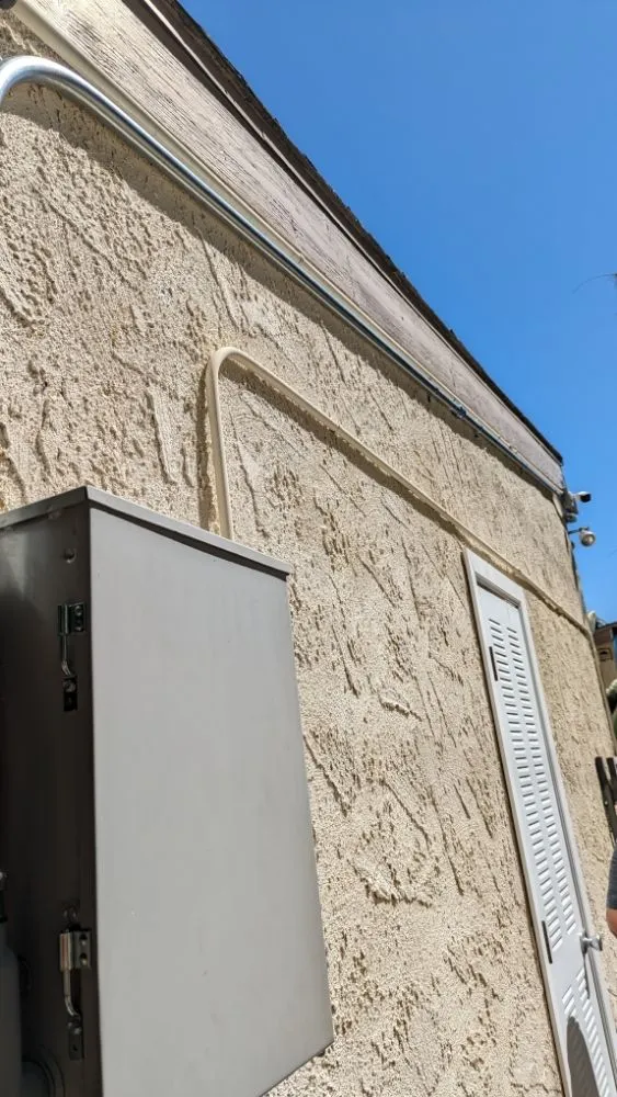 Slide of Frankie Expert Electric