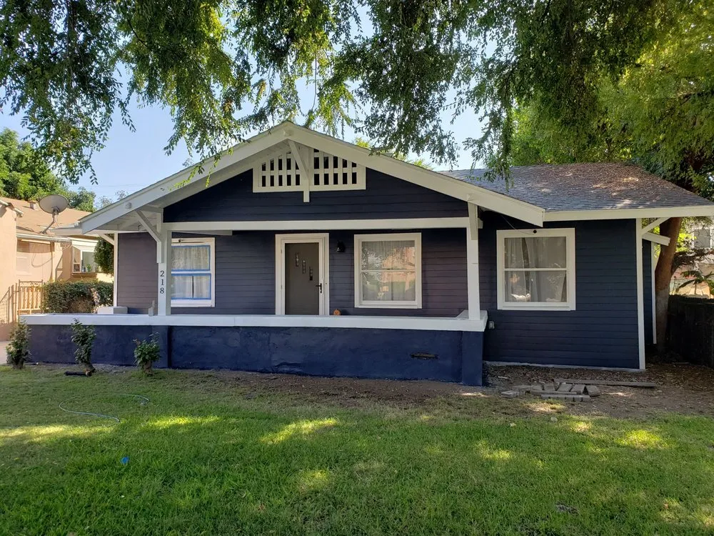 Slide of Frankie the Handyman