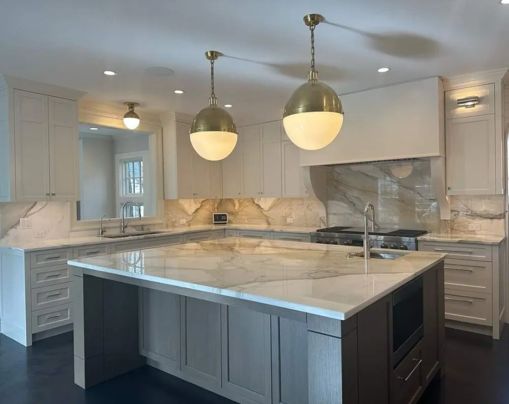 Slide of Frankie's Electric