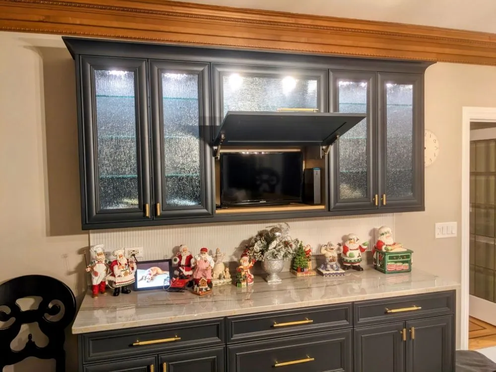 Slide of Frankie's Electric