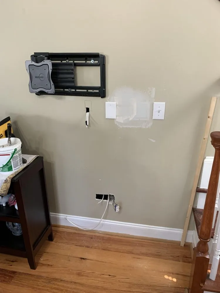 Slide of Frankie's Home Maintenance and Repair Services