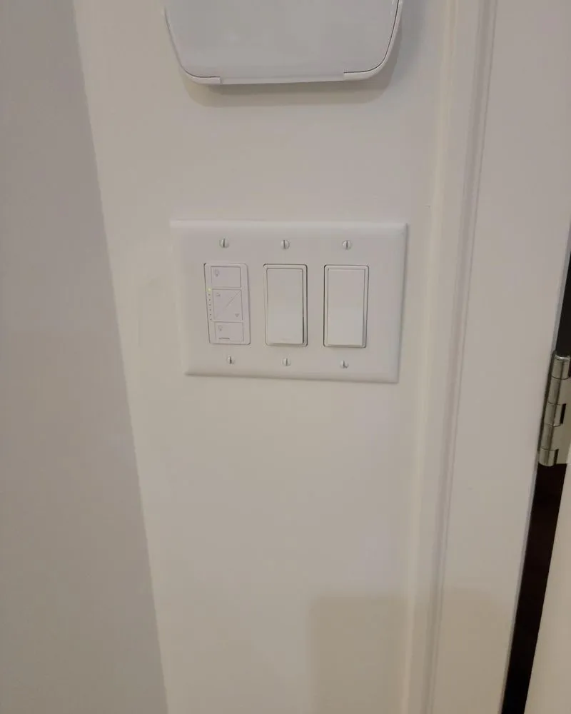 Slide of Franklin Park Electrician